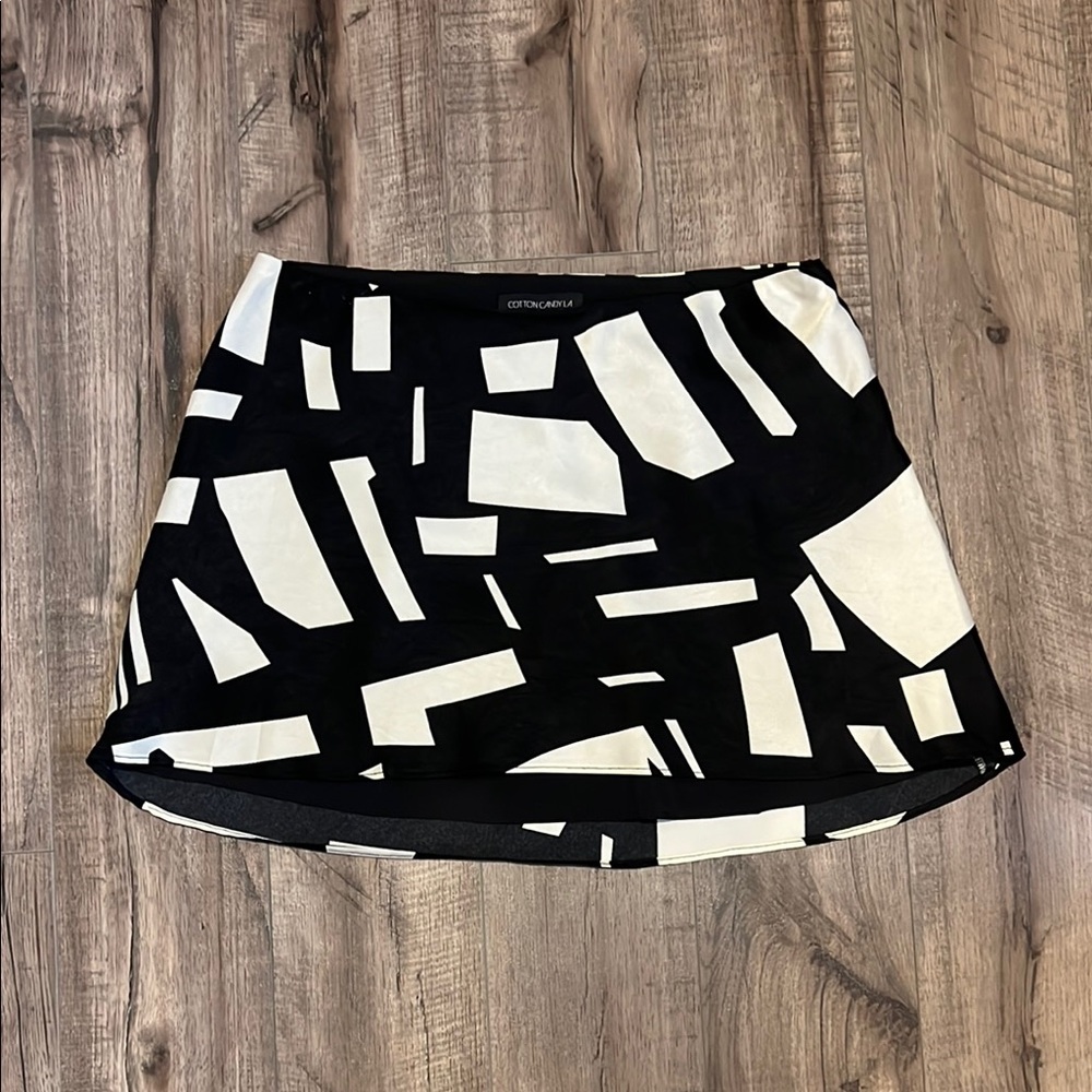 Cotton On Black and White Skater Mini Skirt
